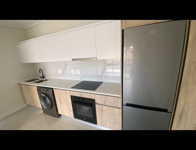 1 BEDROOM PROPERTY TO RENT IN RICHWOOD